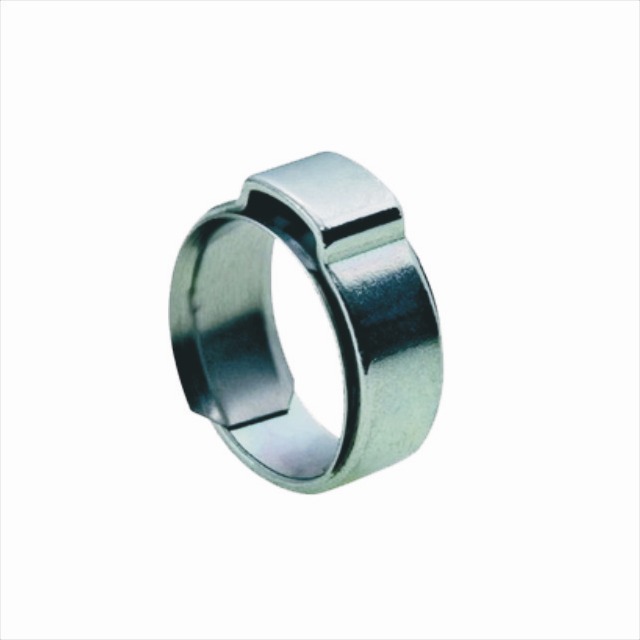EAR CLIP RING W4